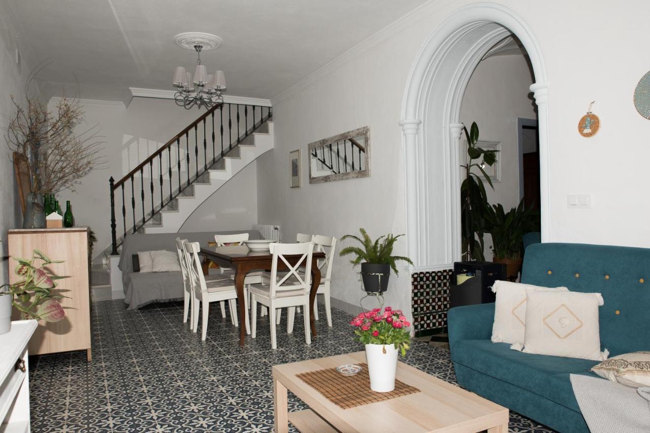 Casa Rural La Libertad โมเนสเตริโอ ภายนอก รูปภาพ